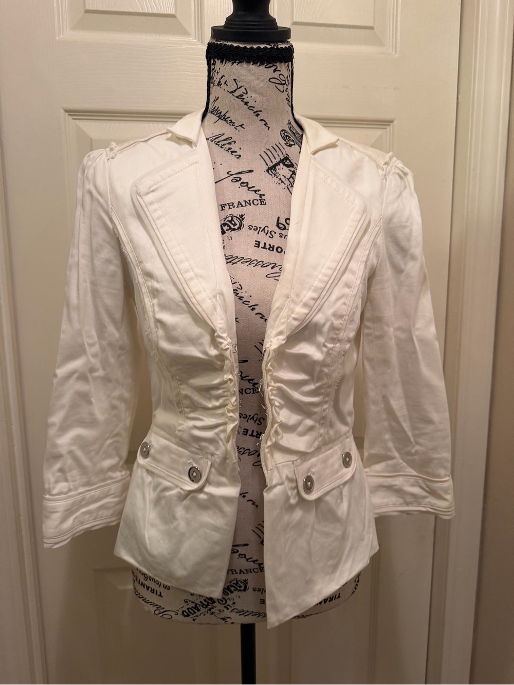 White House Black Market Cream Tailored Ruched Blazer